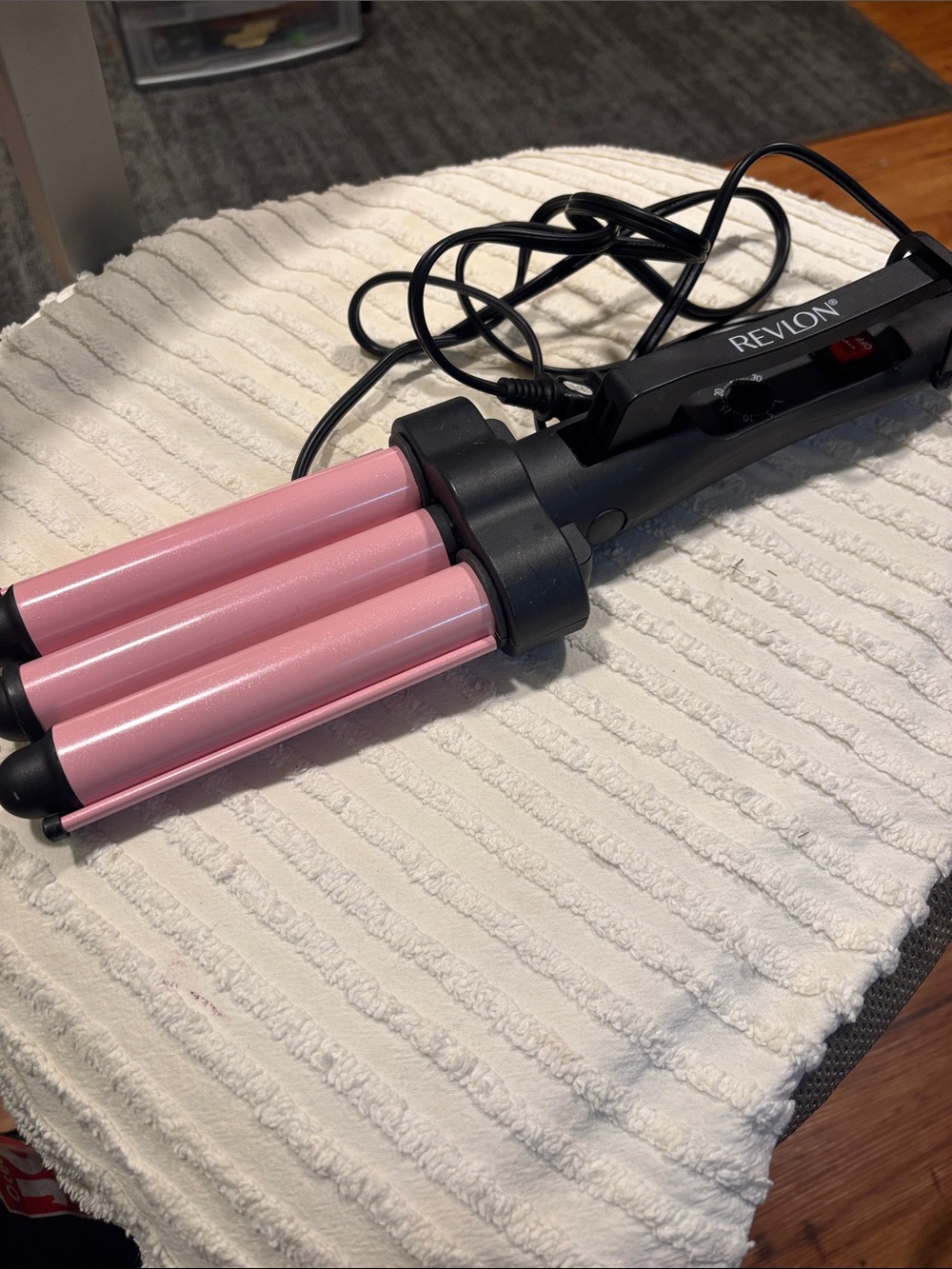 Revlon Pink Triple Barrel Hair Waver